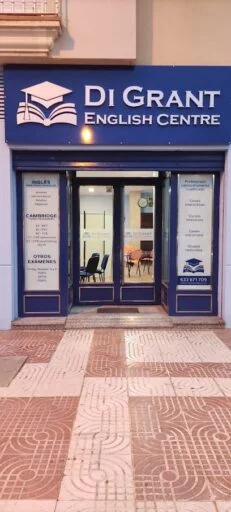 Foto de Di Grant English Centre