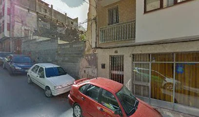 Foto de First Academia