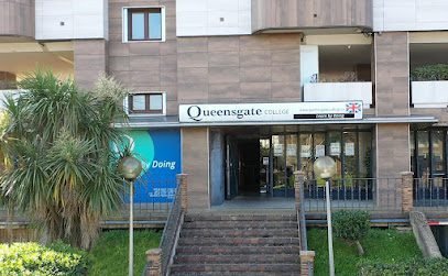 Foto de Queensgate International College