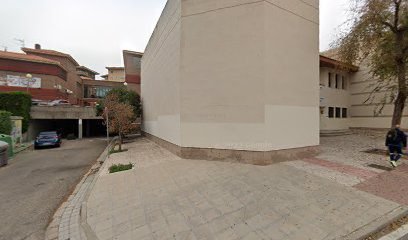 Foto de Cambridge English Plus