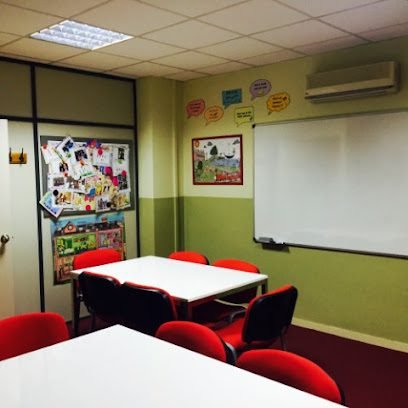 Foto de Escuela De Inglés En Gavà Halo English