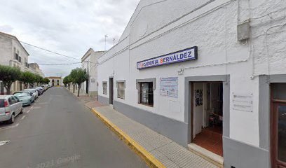 Foto de Academia Bernáldez