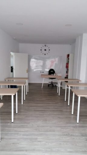 Foto de Academia Entre Apuntes