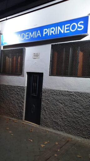 Foto de Academia Pirineos