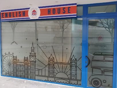 Foto de ENGLISH HOUSE Plasencia