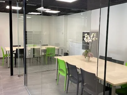 Foto de IN TGN Valls - Academia de inglés y matemáticas en Valls