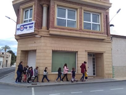 Foto de MOVE ON language centre