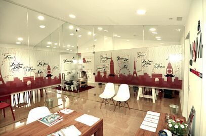 Foto de Mr & Mrs Centro de Idiomas