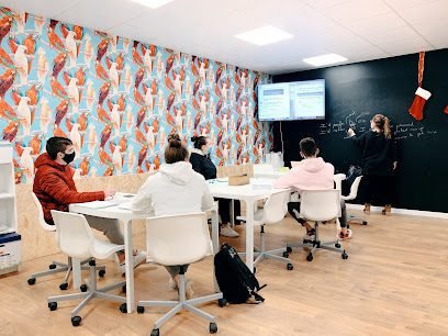 Foto de Speak to the world · Escola d'anglès